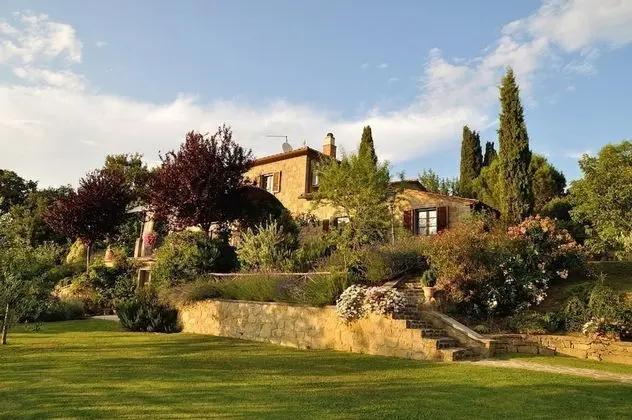 Toscana Fantastica - Cortona Villa Sleeps 6 Large Pool and Chef s Kitchen