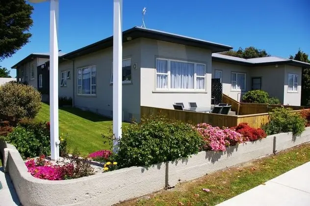 Totara Lodge Motel - Dış Mekan