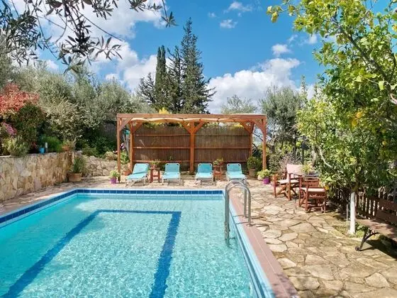 Villa-toula Charming Villa and Fragrant Garden - Oda