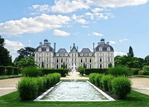 Tourhotel Blois - Genel