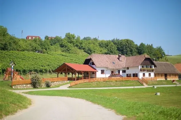 Tourist Farm Lovrec - Dış Mekan