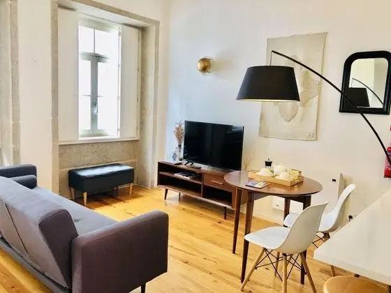 Tower 5F in Oporto With 1 Bathrooms