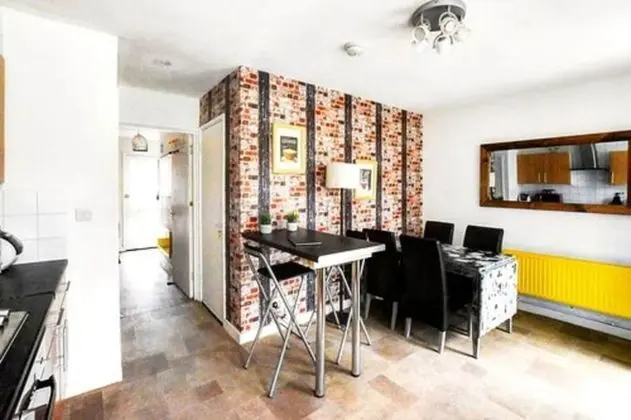 Tower Bridge Rainbow Suites - Oda Düzeni