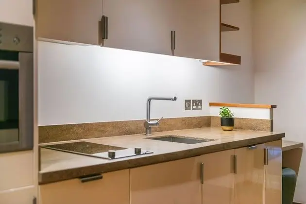 Tower Hill City Centre Luxury Apartments - Mutfak