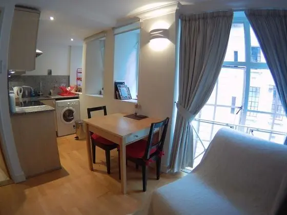 Tower Hill Studio Appartment - Oda Manzaraları