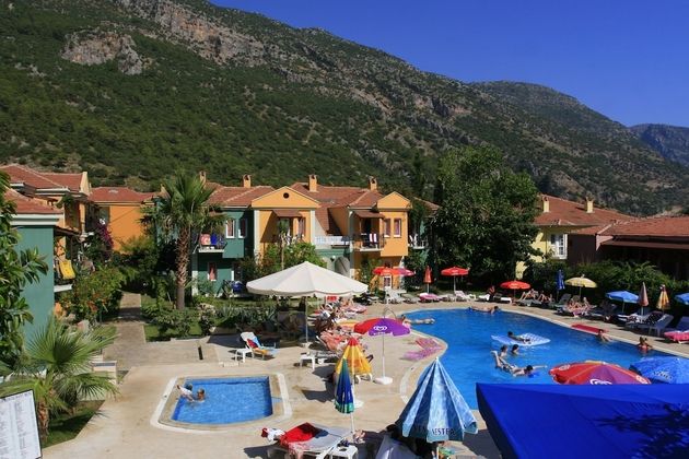 The Tower HotelFotoğrafı