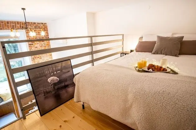 Tower Street Apartments - Oda