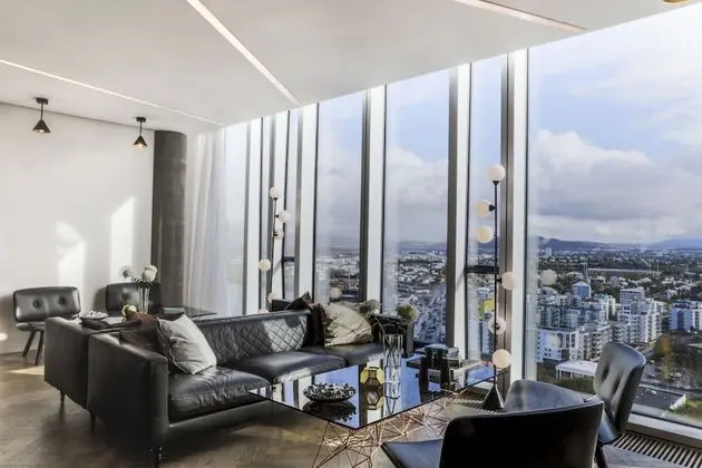 Tower Suites Reykjavik - Lobi