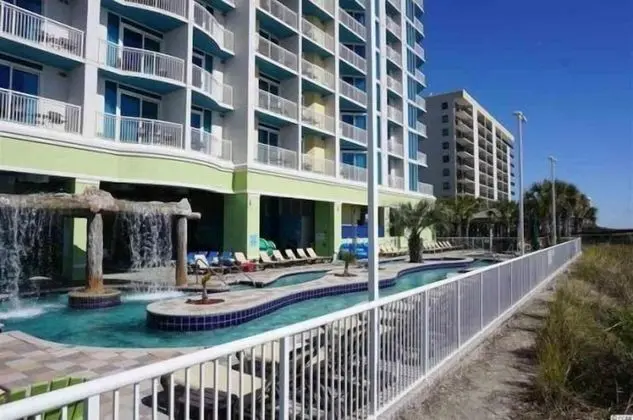 Towers On The Grove Condo - Havuz