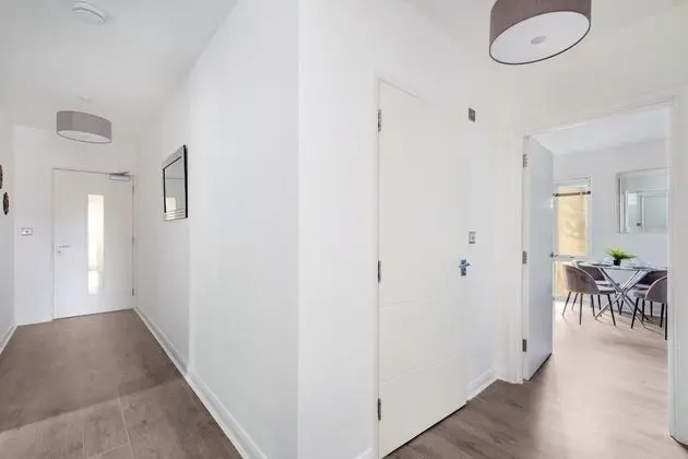 Town Center 2 bed Serviced Apartment 8 - İç Mekan