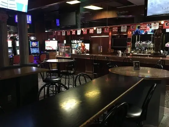 Town and Country Hotel - Bar