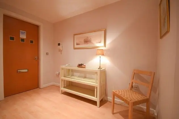 Town or Country - Greenwich Apartments - İç Mekan