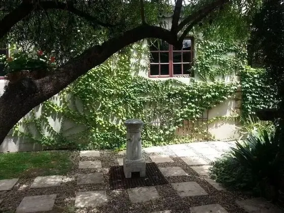 Town and Country Guest House - Dış Mekan