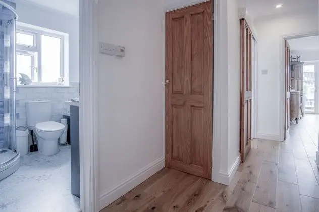 Town Heights - 3 Bedroom - Tenby - Lobi