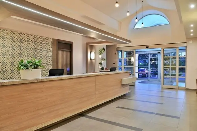 Town Lodge Menlo Park - Lobi