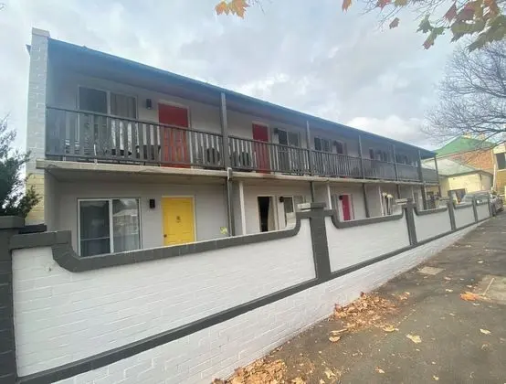 Town Square Motel - Dış Mekan
