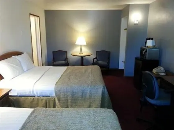 Towne House Motor Inn