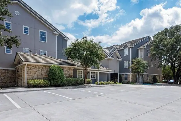 TownePlace Suites Dallas Plano - Dış Mekan