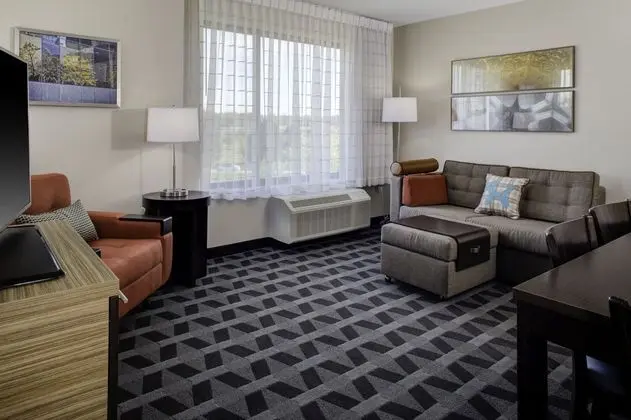 TownePlace Suites Detroit Canton