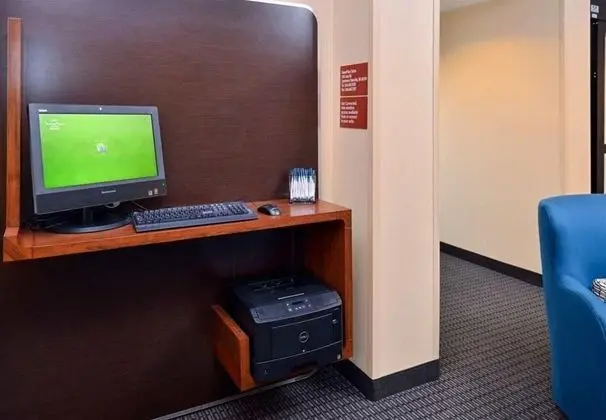 TownePlace Suites Detroit Commerce - Genel
