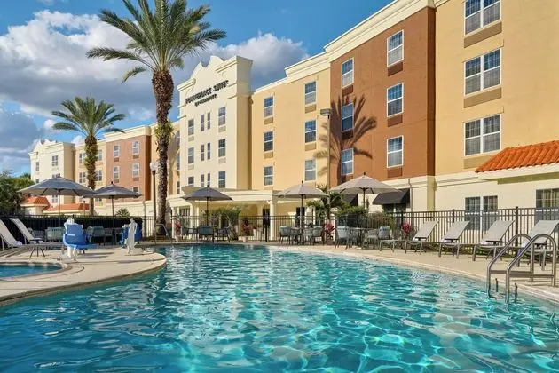 TownePlace Suites The Villages - Havuz