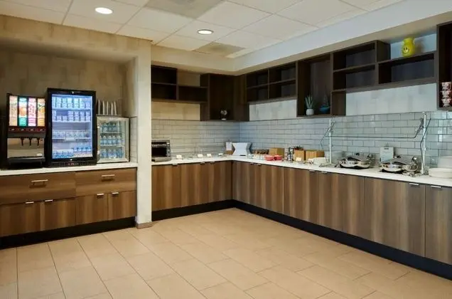 TownePlace Suites by Marriott Agoura Hills - Yerinde Yemek