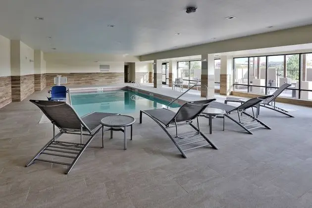 TownePlace Suites by Marriott Albuquerque Old Town - Havuz