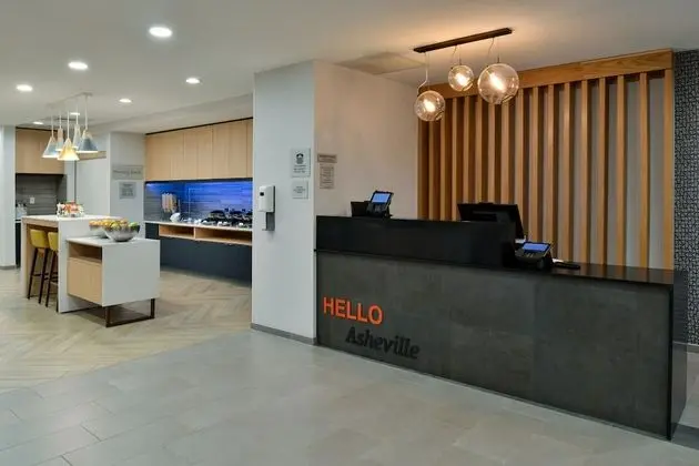 TownePlace Suites by Marriott Asheville Downtown - Lobi