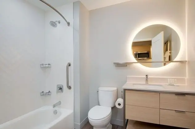 TownePlace Suites by Marriott Atlanta Airport North - Banyo Tipleri