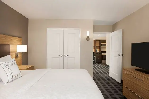 TownePlace Suites by Marriott Cedar Rapids Marion - Oda