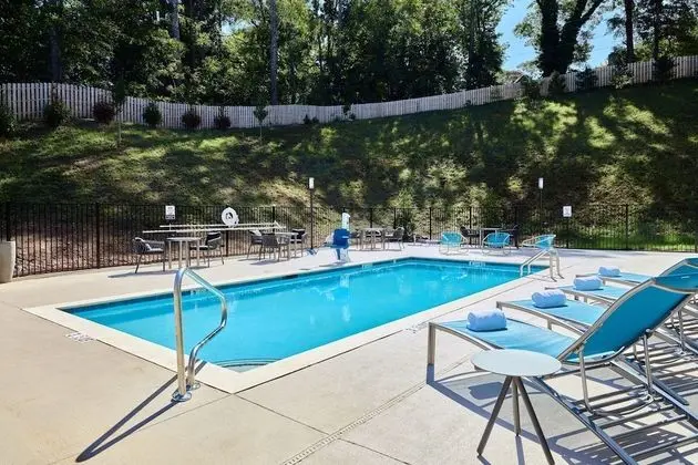 Towneplace Suites by Marriott Chattanooga South / East Ridge - Havuz