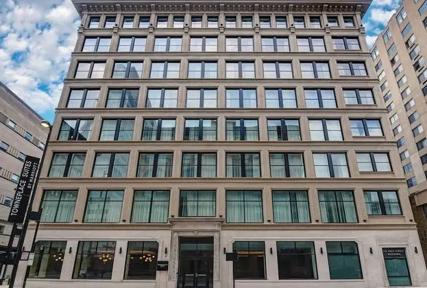 TownePlace Suites by Marriott Cincinnati Downtown - Dış Mekan