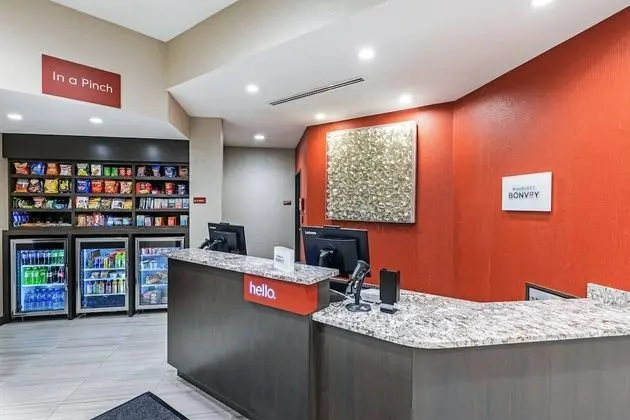 TownePlace Suites by Marriott Dallas Plano/Richardson - Lobi