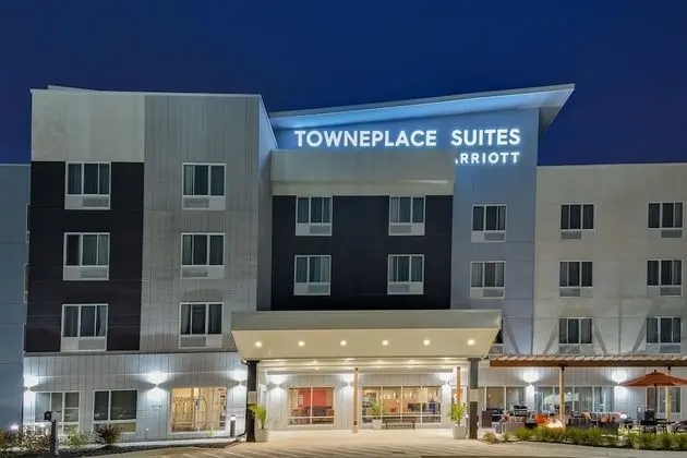 TownePlace Suites by Marriott Detroit Allen Park - Dış Mekan