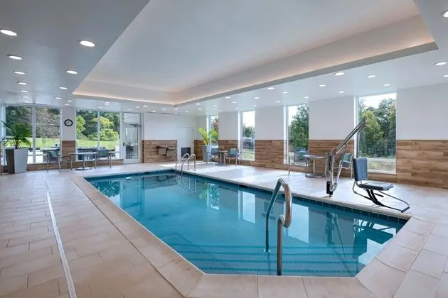 TownePlace Suites by Marriott Edgewood Aberdeen - Havuz