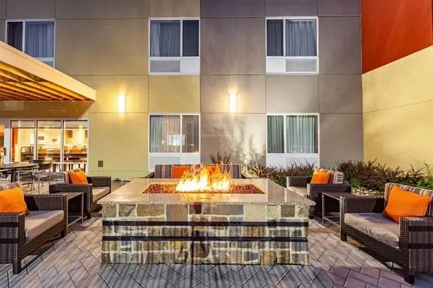 TownePlace Suites by Marriott Front Royal - Dış Mekan