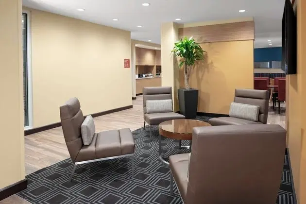 TownePlace Suites by Marriott Gainesville - Lobi