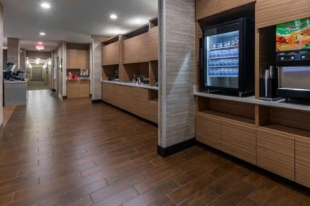 TownePlace Suites by Marriott Gallup - Kahvaltı