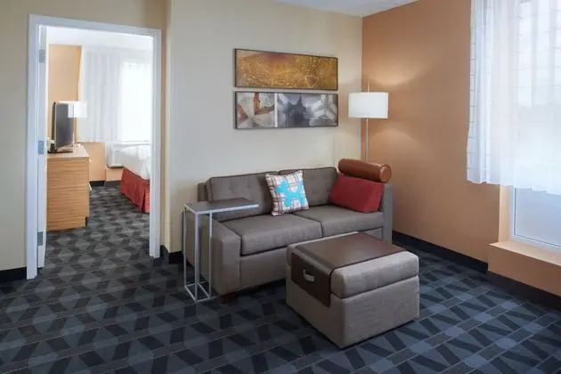 TownePlace Suites by Marriott Grand Rapids Airport - Oda