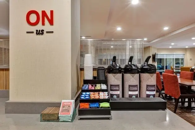 TownePlace Suites by Marriott Grand Rapids Airport Southeast - Yerinde Yemek