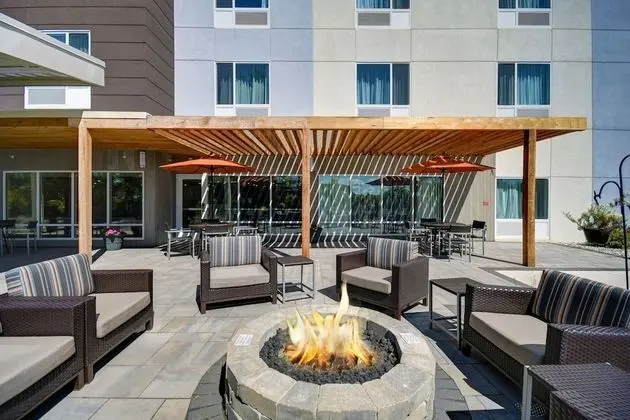 TownePlace Suites by Marriott Grand Rapids Wyoming - Dış Mekan
