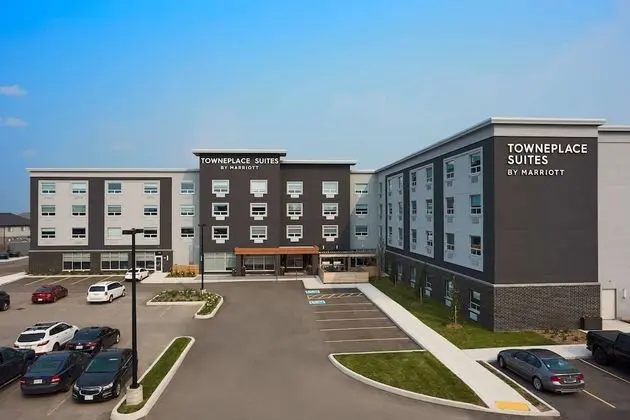 TownePlace Suites by Marriott Hamilton - Dış Mekan