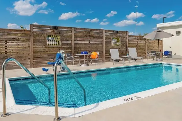 TownePlace Suites by Marriott Hopkinsville - Havuz