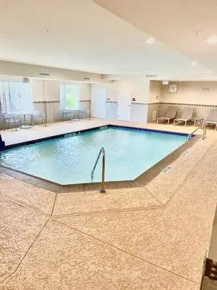 TownePlace Suites by Marriott Houston Baytown - Havuz