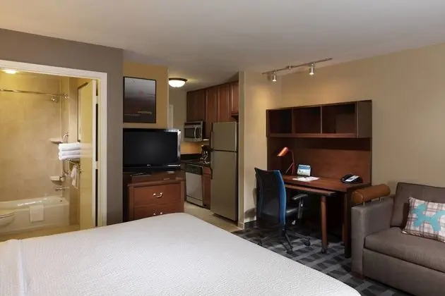 TownePlace Suites by Marriott Houston Intercontinental Arpt - Oda