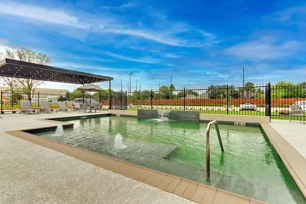 TownePlace Suites by Marriott Houston Northwest/Beltway 8 - Havuz