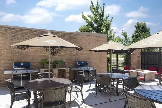 TownePlace Suites by Marriott Joliet South - Yerinde Yemek