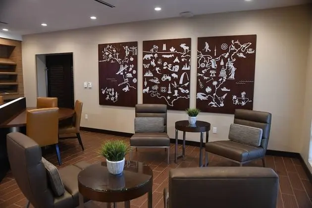 TownePlace Suites by Marriott Kansas City at Briarcliff - Lobi