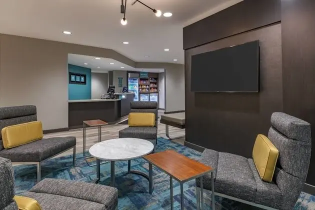 TownePlace Suites by Marriott Leavenworth - Lobi