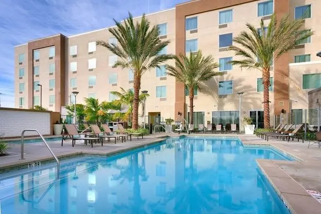 TownePlace Suites by Marriott Los Angeles LAX/Hawthorne - Havuz